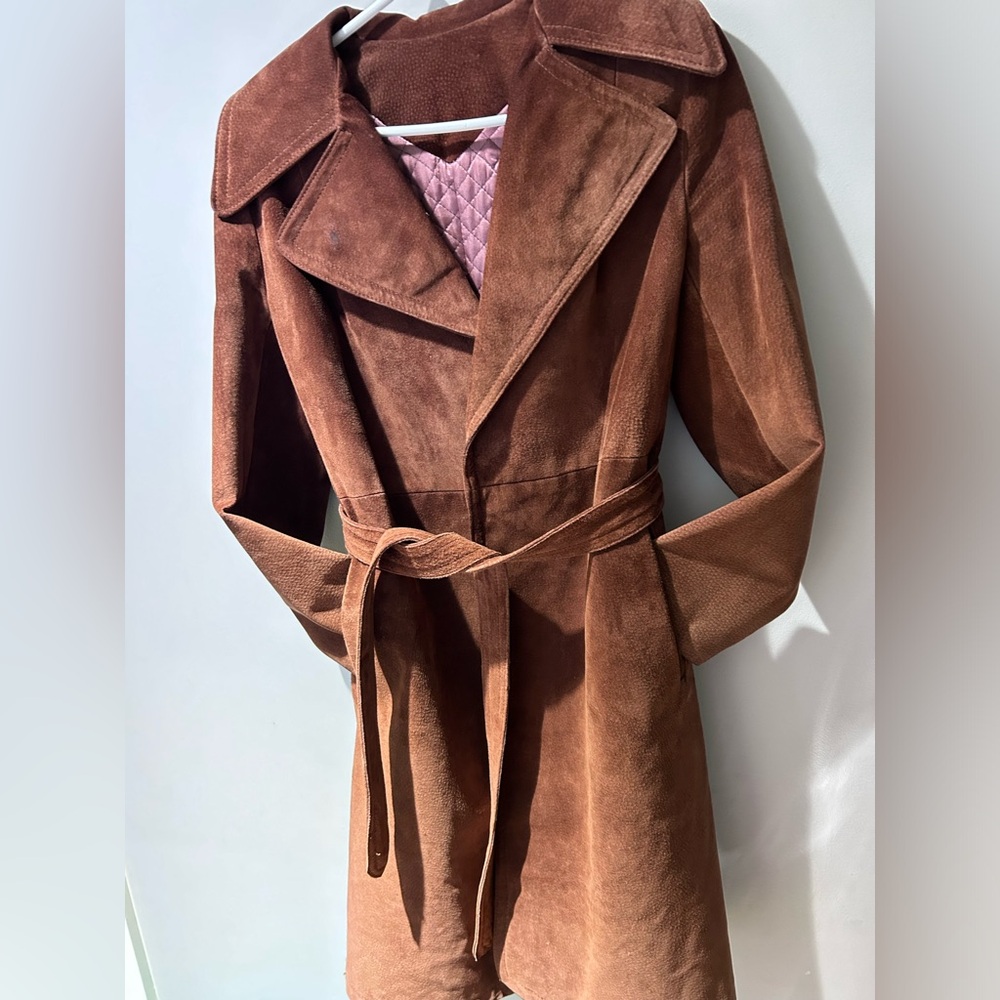 1970s Suede Wrap Coat - Picture 2 of 10